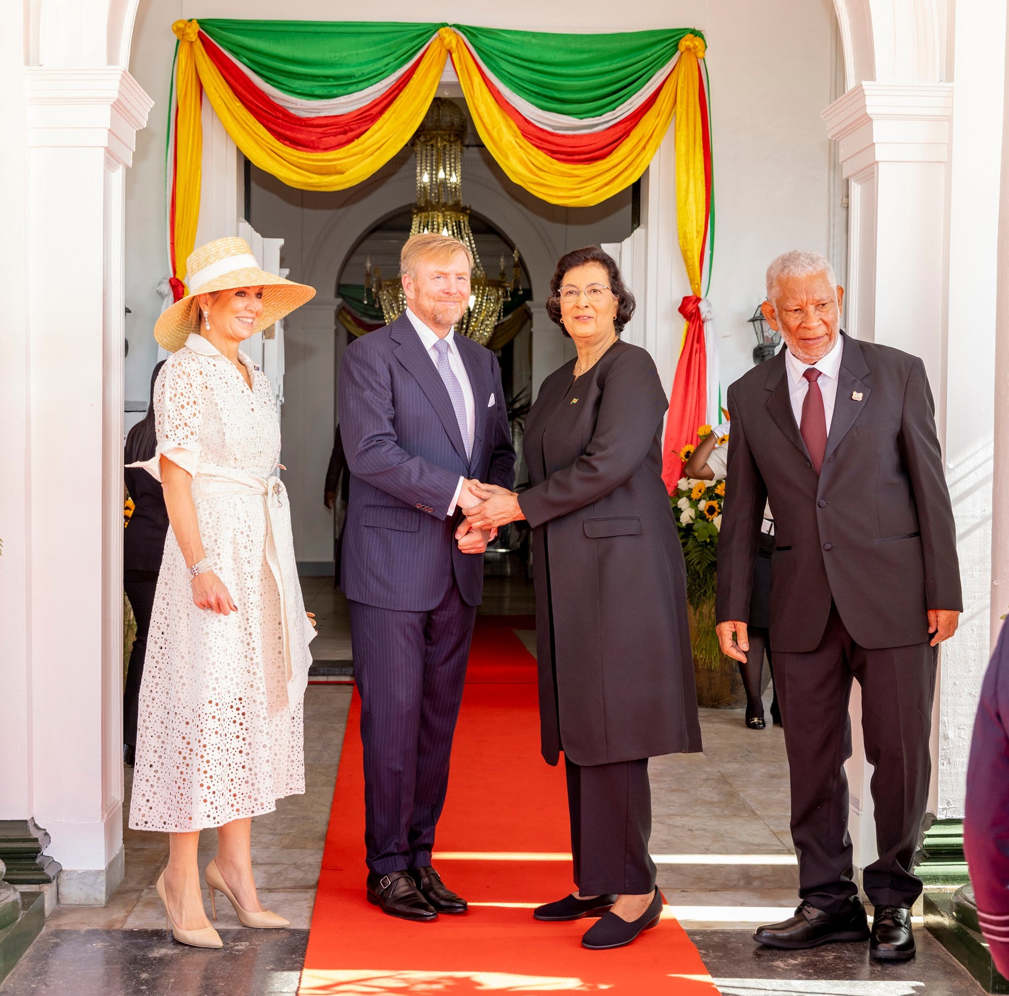 Staatsbezoek Koning 2.jpg